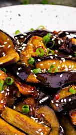 https://www.maggi.co.nz/sites/default/files/styles/search_result_153_272/public/my-family-eggplant-recipe.jpg?itok=EApa66J6