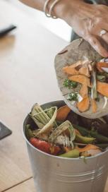 https://www.maggi.co.nz/sites/default/files/styles/search_result_153_272/public/ways-to-reduce-food-waste_0.jpg?itok=6P_fOTVr